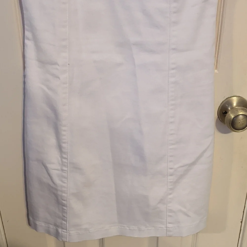Level 99 White Sleeveless Mini Dress - Picture 4 of 5